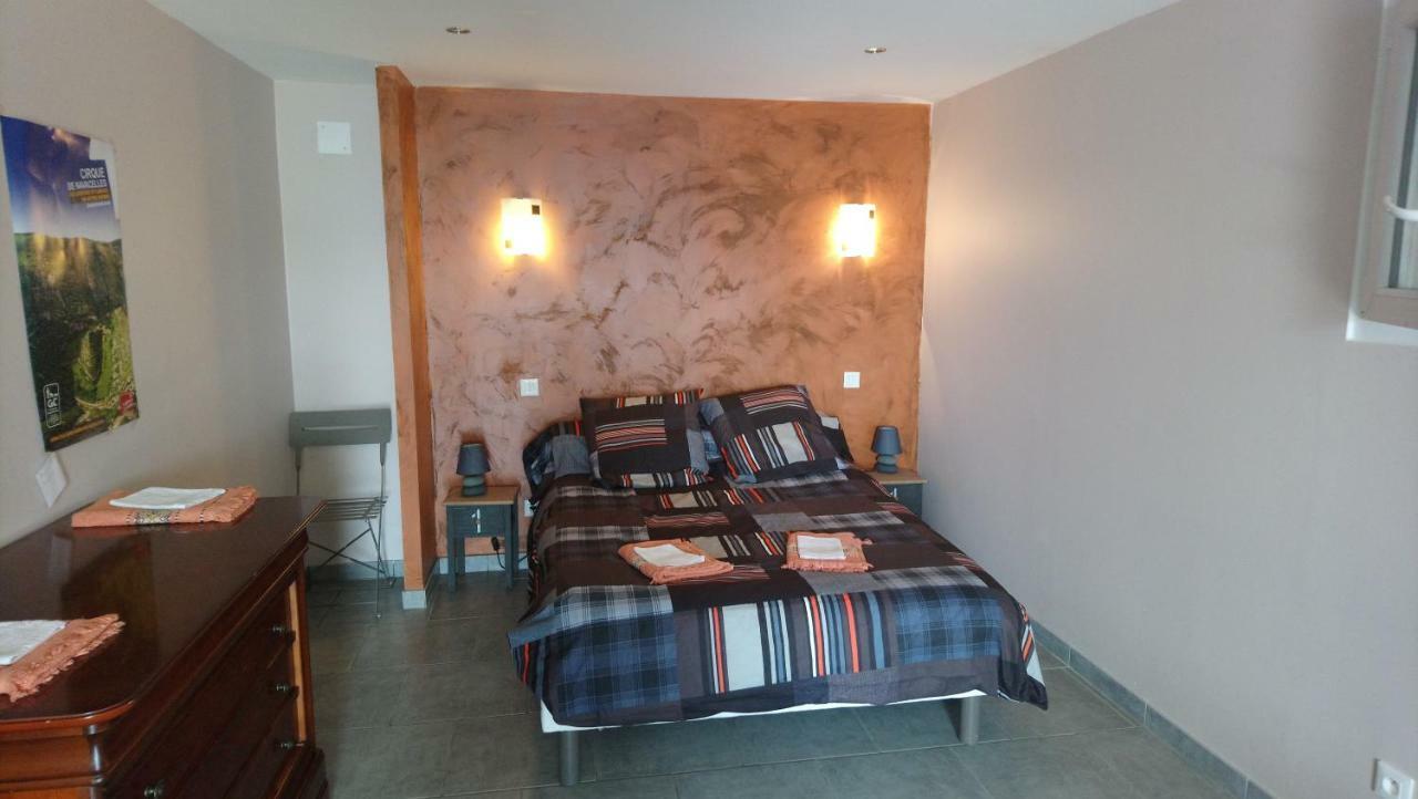 L'Auberge Du Mazet Lodève Esterno foto